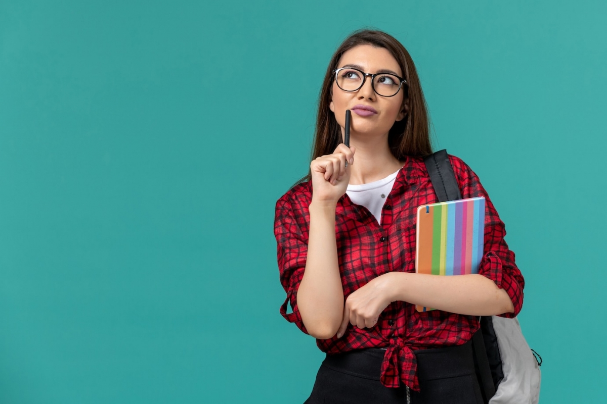 Uluslararası Balkan Üniversitesi Hangi Dilde Eğitim Vermektedir?